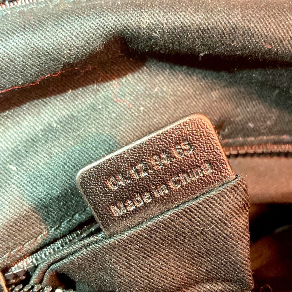 CHLOE Black puffy shoulder bag /brand new! - Picture 12 of 15